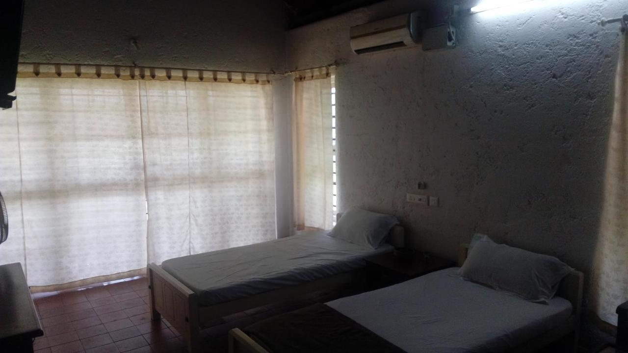 Lazy Gaze Hotel Ernakulam Eksteriør billede